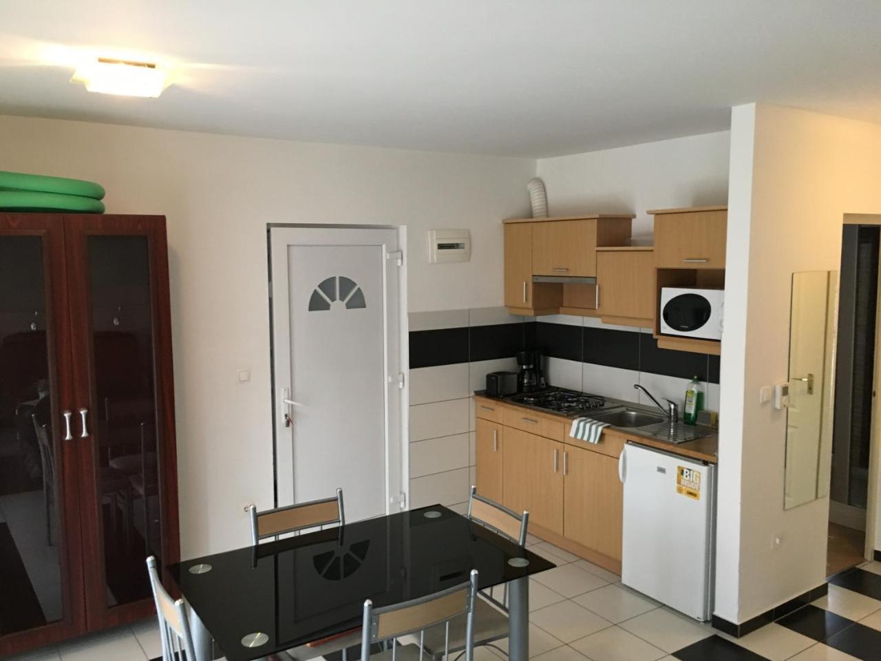 Mary Apartmanhaz Hévíz 외부 사진