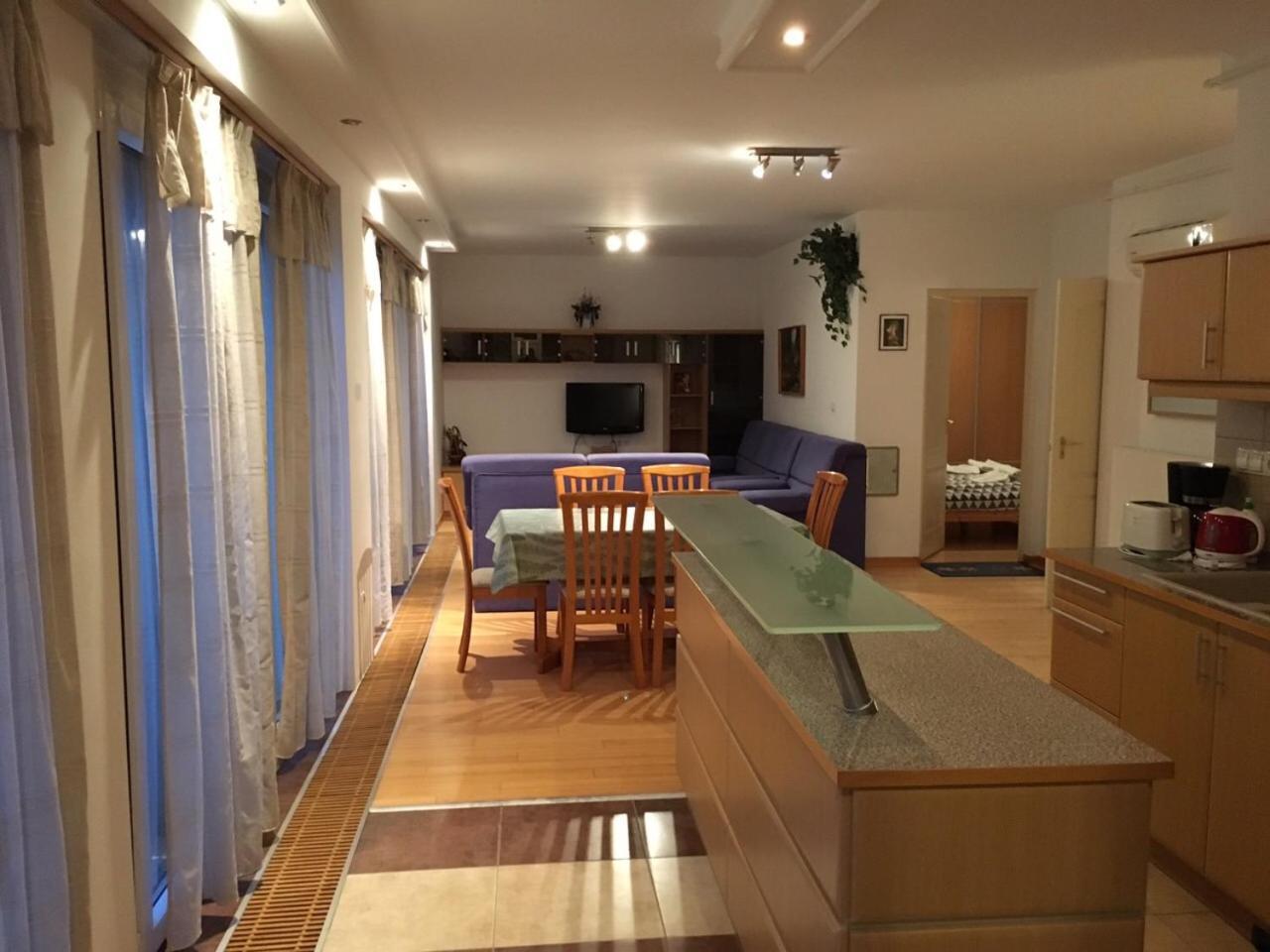 Mary Apartmanhaz Hévíz 외부 사진